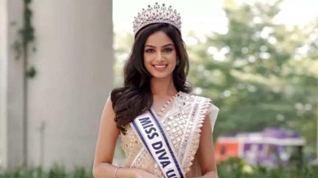 Harnaaz Sandhu Miss Diva Universe 2021 